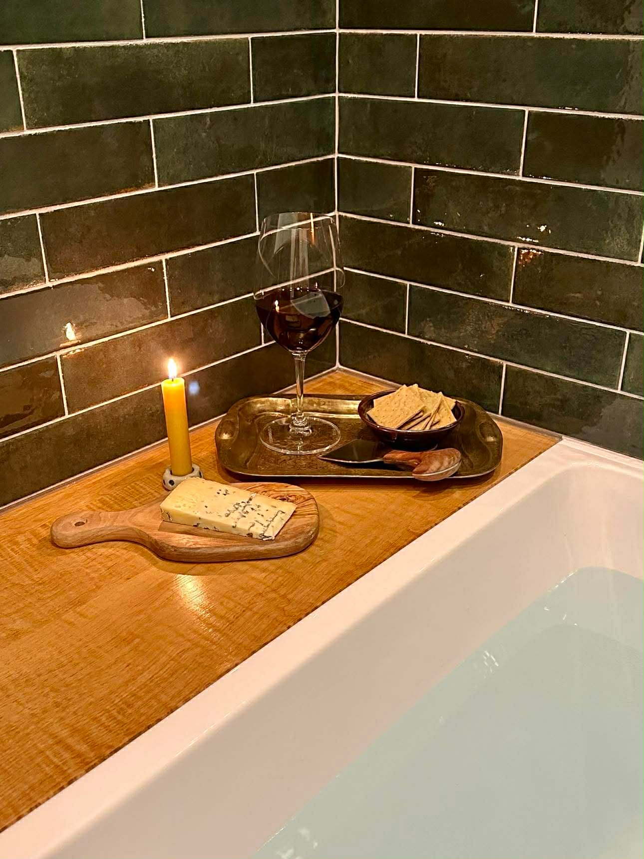 Green Tile Soaker Tub